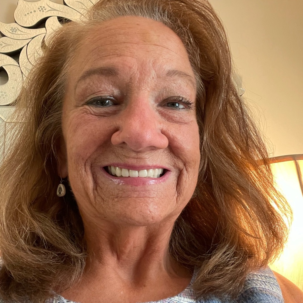Meet your Posher, Linda